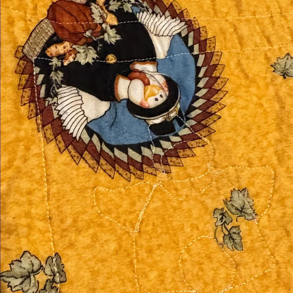 Patchwork Autumn Quilt with Harvest Motifs - Picture 6 of 6